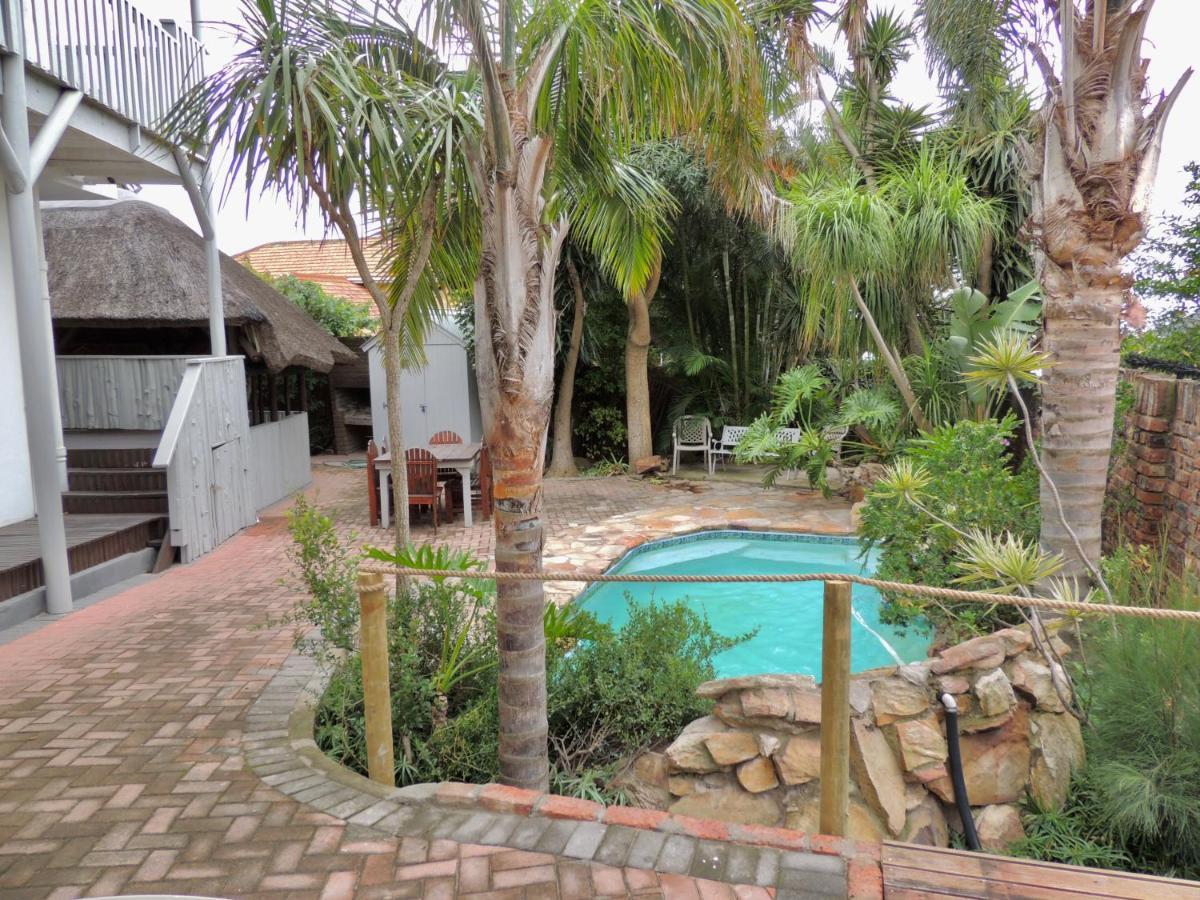 La Mer Guesthouse Port Elizabeth Exterior photo